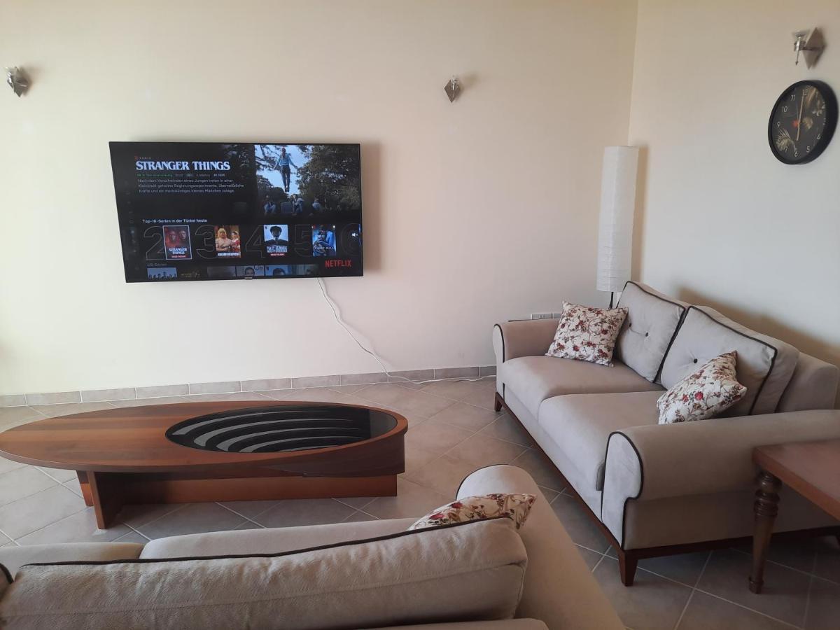 Sunrise Beach Suite B7 Gastria ภายนอก รูปภาพ