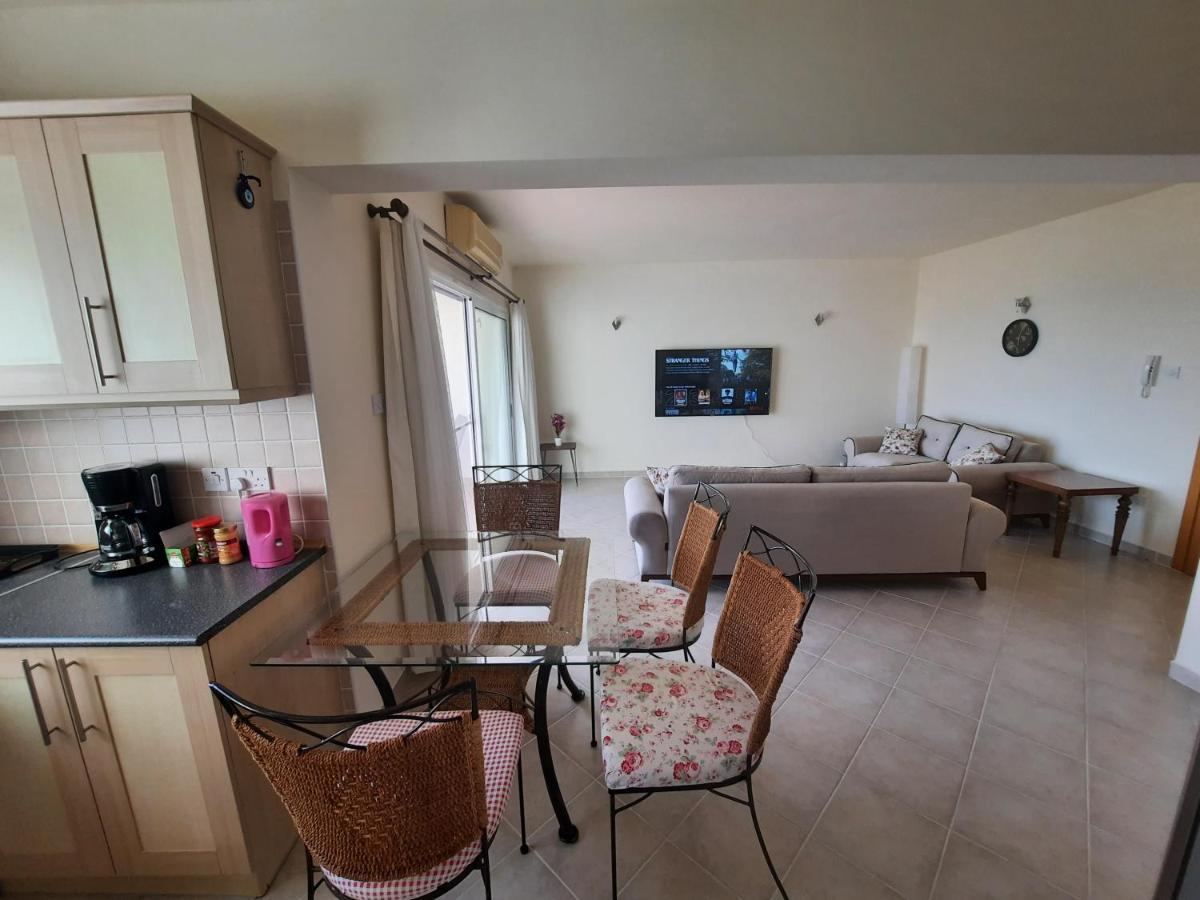 Sunrise Beach Suite B7 Gastria ภายนอก รูปภาพ